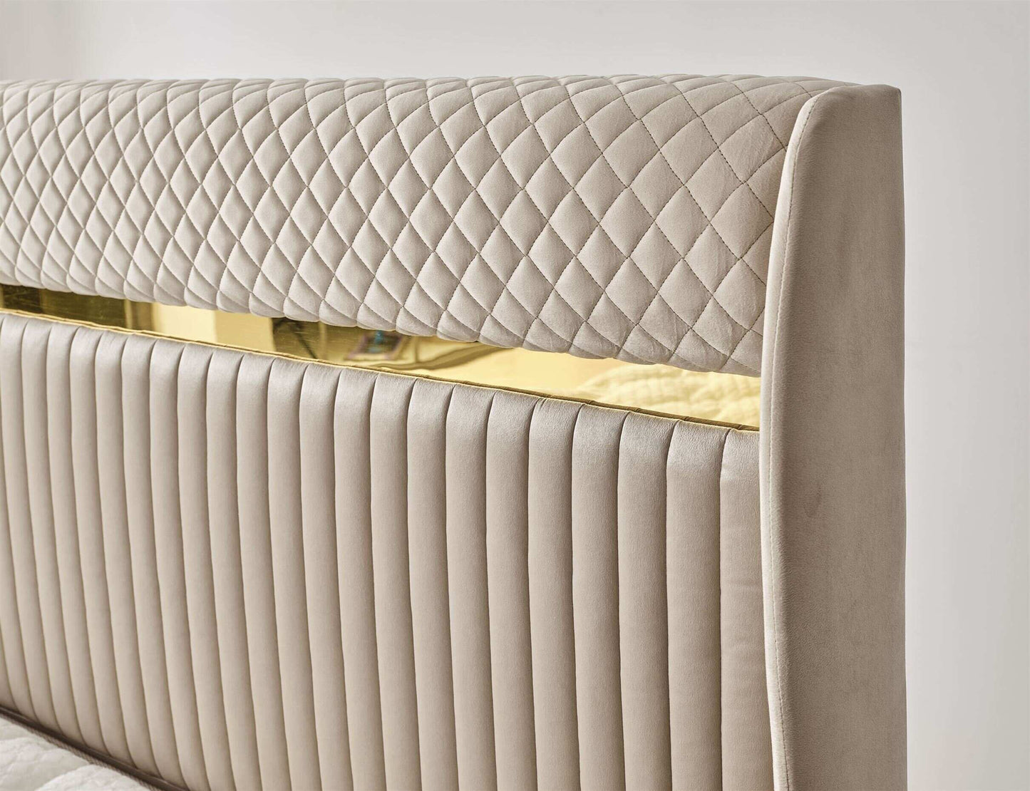 Wunderschönes Boxspringbett Platinum
