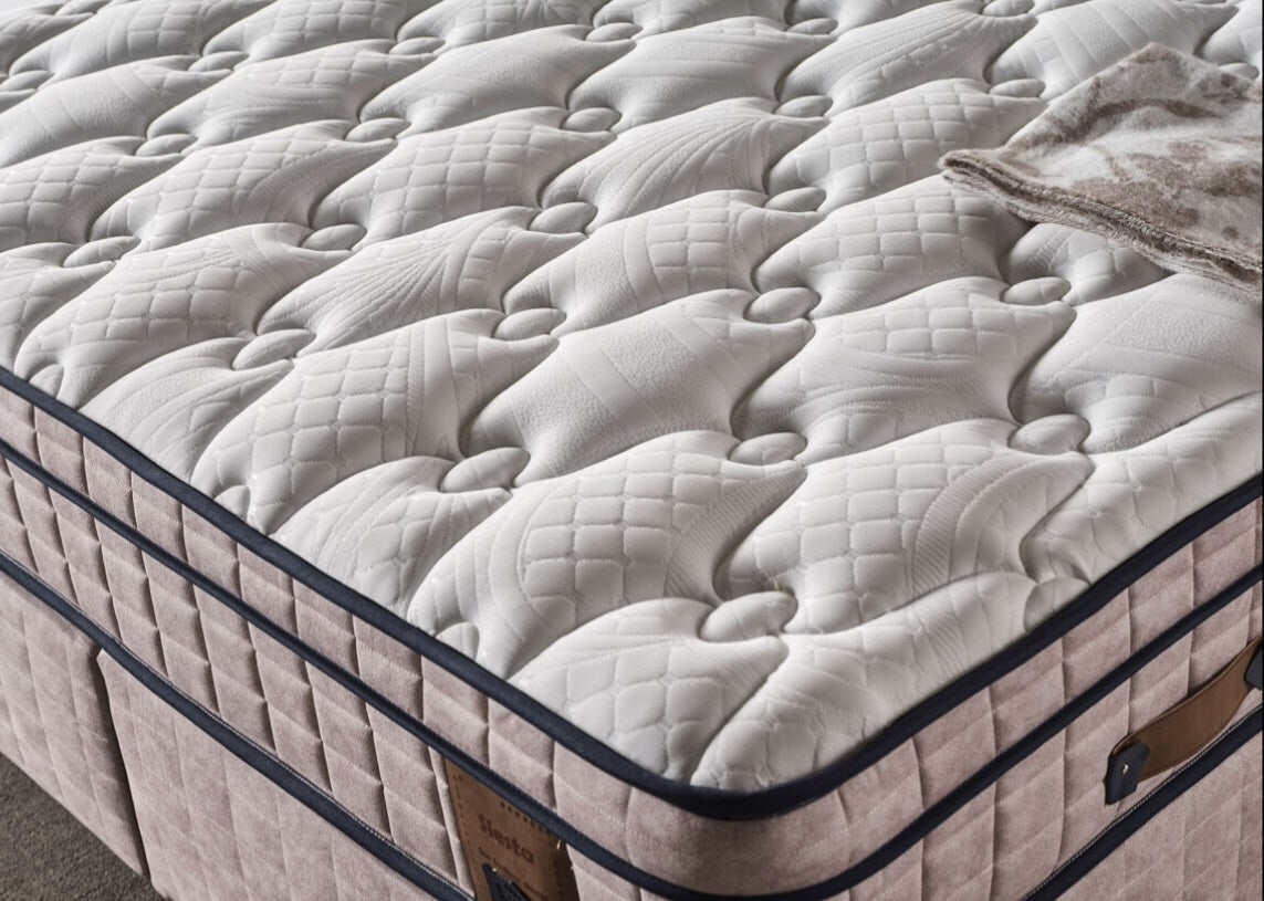 Wunderschöne Boxspringbett-Siesta-Matratze