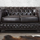 Schöne braune Chesterfield Sofagarnitur York